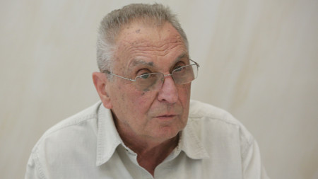 Владимир Перев