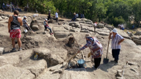 Археолозите на Перперикон ще отворят днес три запазени ранно християнски