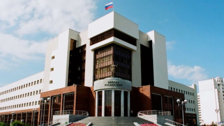 Процесът срещу Ксения Карелина е в Свердловския областен съд в Екатеринбург.