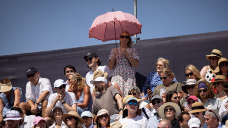 Зрители на тенис турнира Queen`s Club Championships в Лондон, 16 юни 2022 г.