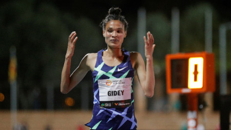 Летесенбет Гидей от Етиопия постави нов световен рекорд в бягането