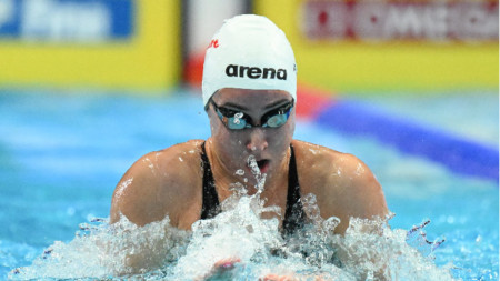 Диана Петкова с нов национален рекорд и полуфинал на 200 м съчетано.