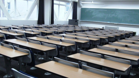 Регионалното управление на образованието в Плевен започна проверка след проявена