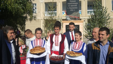 Бесарабски българи в Задунаевка.