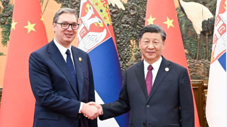 Президентите на Сърбия Александър Вучич (вляво) и на Китай Си Дзинпин - Пекин, 17 октомври 2023