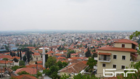 Гръцкото правителство намалява размера на данъка върху недвижимите имоти С