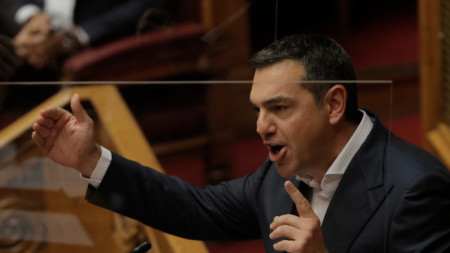 Опозицията в Гърция настоя за предсрочни избори като обвини правителството