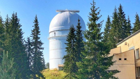 Националната астрономическа обсерватория Рожен която през настоящата година отбелязва 40