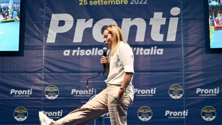 Лидерът на Братята на Италия (Fratelli d`Italia) Джорджа Мелони на предизборен митинг в Генуа, 14 септември 2022 г.