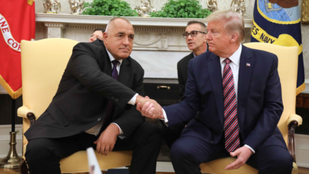 Boyko Borisov: “Bulgaria valora mucho su cooperación estratégica con EE. UU., y estoy convencido de que nuestra reunión de hoy será de gran utilidad para su desarrollo”.