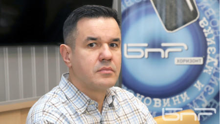 Никола Стоянов