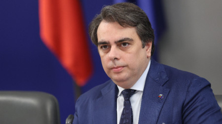 Министърът на финансите Асен Василев на заседанието на Националния съвет за тристранно сътрудничество в МС -  21 ноември 2023 г.