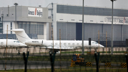 Частният самолет на Илон Мъск кацна на международното летище на Пекин