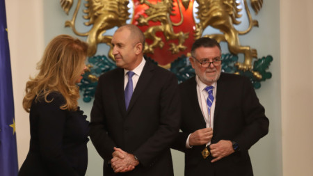 Президентът Радев връчи орден 