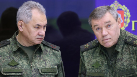 Министърът на отбраната на Русия Сергей Шойгу и шефът на Генщаба Валерий Герасимов