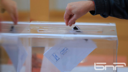 БСП предлага гласуването на изборите да е с хартиена бюлетина
