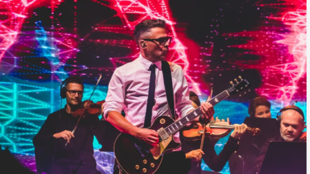 Ангел Дюлгеров 