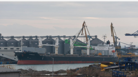 Cocaine worth USD 7 million was found on a ship at the Burgas port.