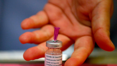 Скоростта и надеждността на ваксинирането срещу коронавируса все повече изглеждат