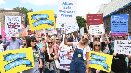 Протест на служители в туристическата индустрия в Лондон, 23 юни 2021 г.