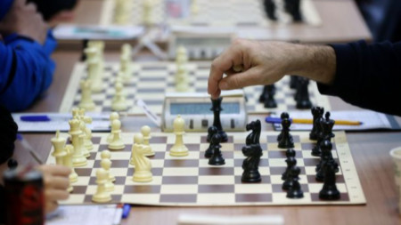ФИДЕ постави ултиматум на Спортното министерство