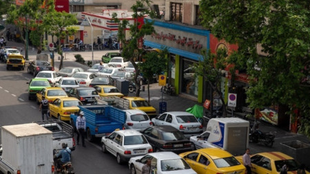 Кибератака е била насочена към множество бензиностанции в Иран което