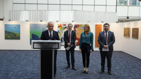 Илхан Кючюк, Зюлфи Исмаили, Роберта Мецола, Румен Александров - постоянния представител на България в ЕС (от ляво надясно)