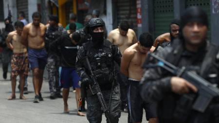 В хода операцията има и задържани, 28 октомври 2025 г.