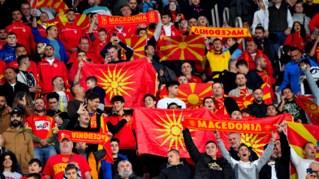 Зрителите в Скопие освиркаха българския химн.