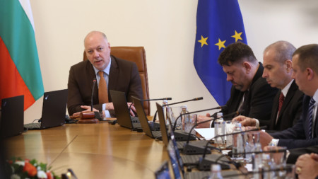 8 май 2025 - г. -  правителството провежда редовно заседание в сградата на Министерския съвет.