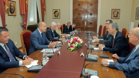 Среща на президента Румен Радев с представители на 
