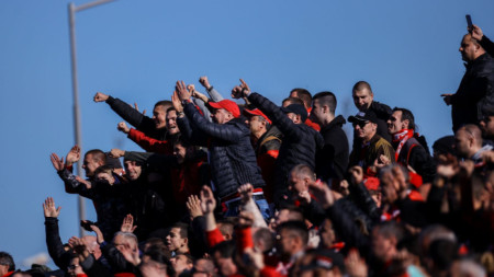 Привържениците на ЦСКА София имаха куп емоции на стадиона в Съединение