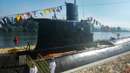 Подводница Слава е гордостта на военноморския флот на България Произведена