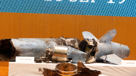 На 18 септември Саудитска Арабия показа останки от дроновете и ракетите, които са били използвани при атаките срещу саудитската петролна инфраструктура и били иранско производство.