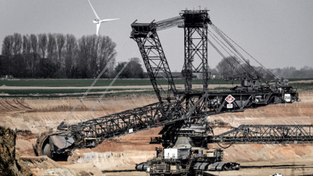 Въгледобивна мина на RWE край Якерат, Северен Рейн-Вестфалия