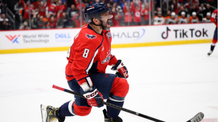 Александър Овечкин има вече 903 гола.