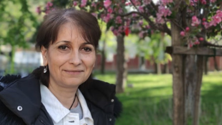 Татяна Янкулова е на 47 години по професия е преводач