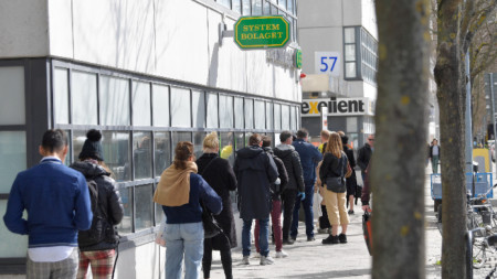 Oпашка за алкохол в Стокхолм преди великденските празници, 9 април 2020 г.