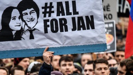 Убийството на Ян Куциак и годеницата му предизвика вълна от протести в Словакия.
