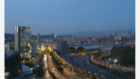 Синя привечер над Барселона. Снимка: Магдалена Гигова