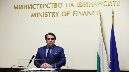 Asen Vasilev, ministro de Finanzas 
