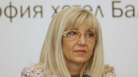 Министърът на регионалното развитие и благоустройството Петя Аврамова 