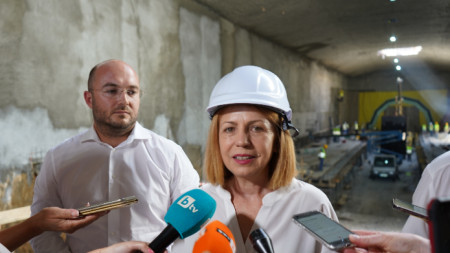 Кметът на София Йорданка Фандъкова провери разширението на трета линия на метрото с 3 км и три метростанции -  12 септември 2023 г.