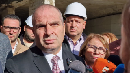 Вицепремиерът и министър на транспорта и съобщенията Гроздан Караджов