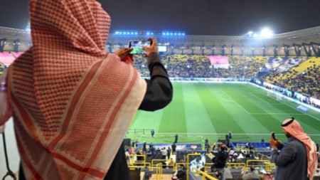 Привържениците на футбола в Рияд останаха разочаровани след проваления мач между Галатасарай и Фенербахче