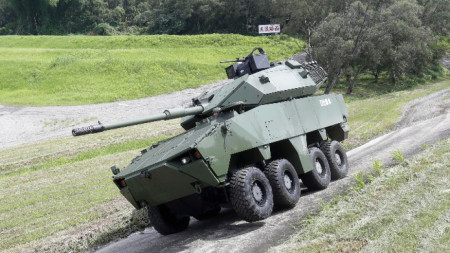 Нова тайванска бронирана машина по време на демонстрация в Централен Тайван, архив, юни 2024 г.