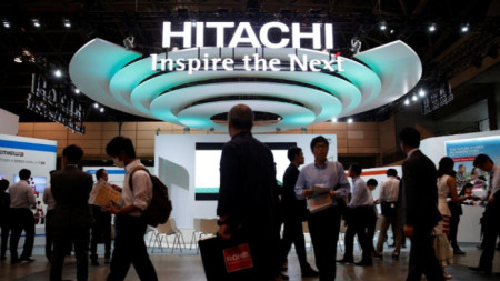 Японската технологична група Hitachi се стреми да изгради нови заводи