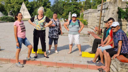 Жителите на хисарското село Кръстевич излизат на протест днес  Исканията им