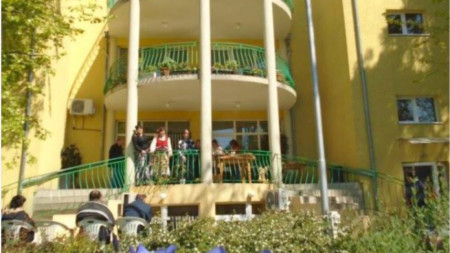 Дневен център за пълнолетни лица ”Ривиера“ във Варна