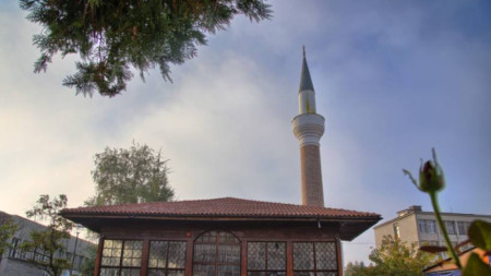 Kazanlık camisi.